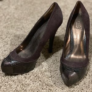 Brown closed toe heel